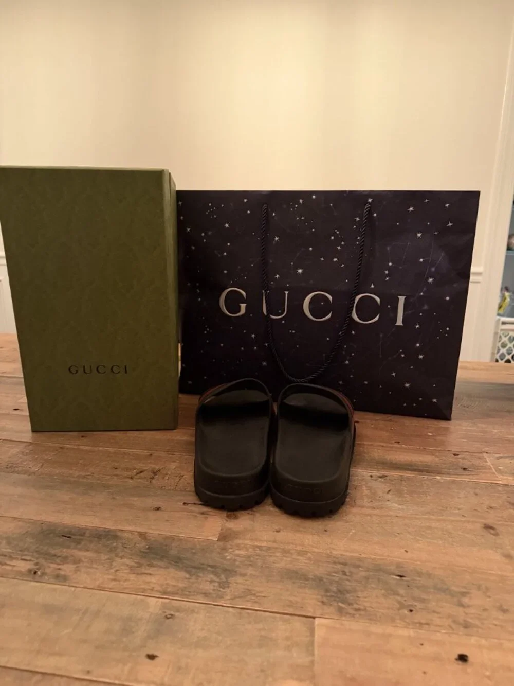 Gucci Web Men's Rubber Slide Sandal - Black Rubber, US 11 Great Condition